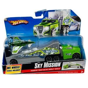 Hot Wheels Sky Mission Air Race Team Transport Truck w/Vehicle‎ Jet 2009 Green
